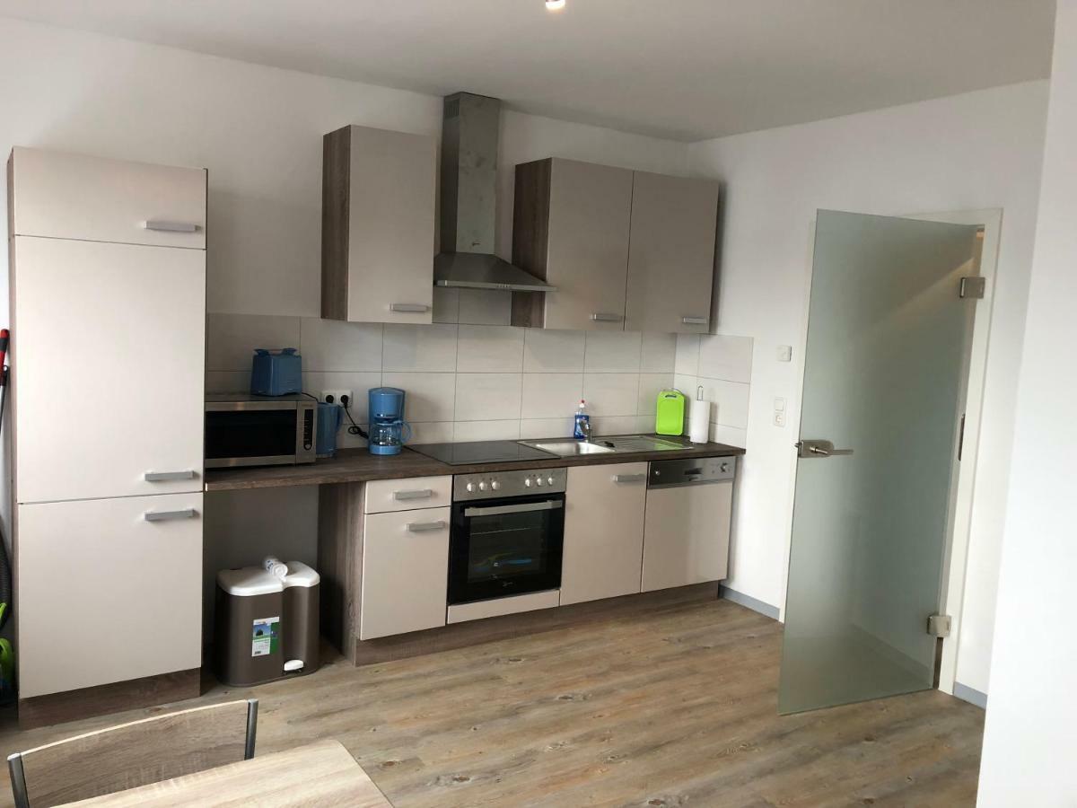 Kleiner Vampir Apartment Thale Bagian luar foto